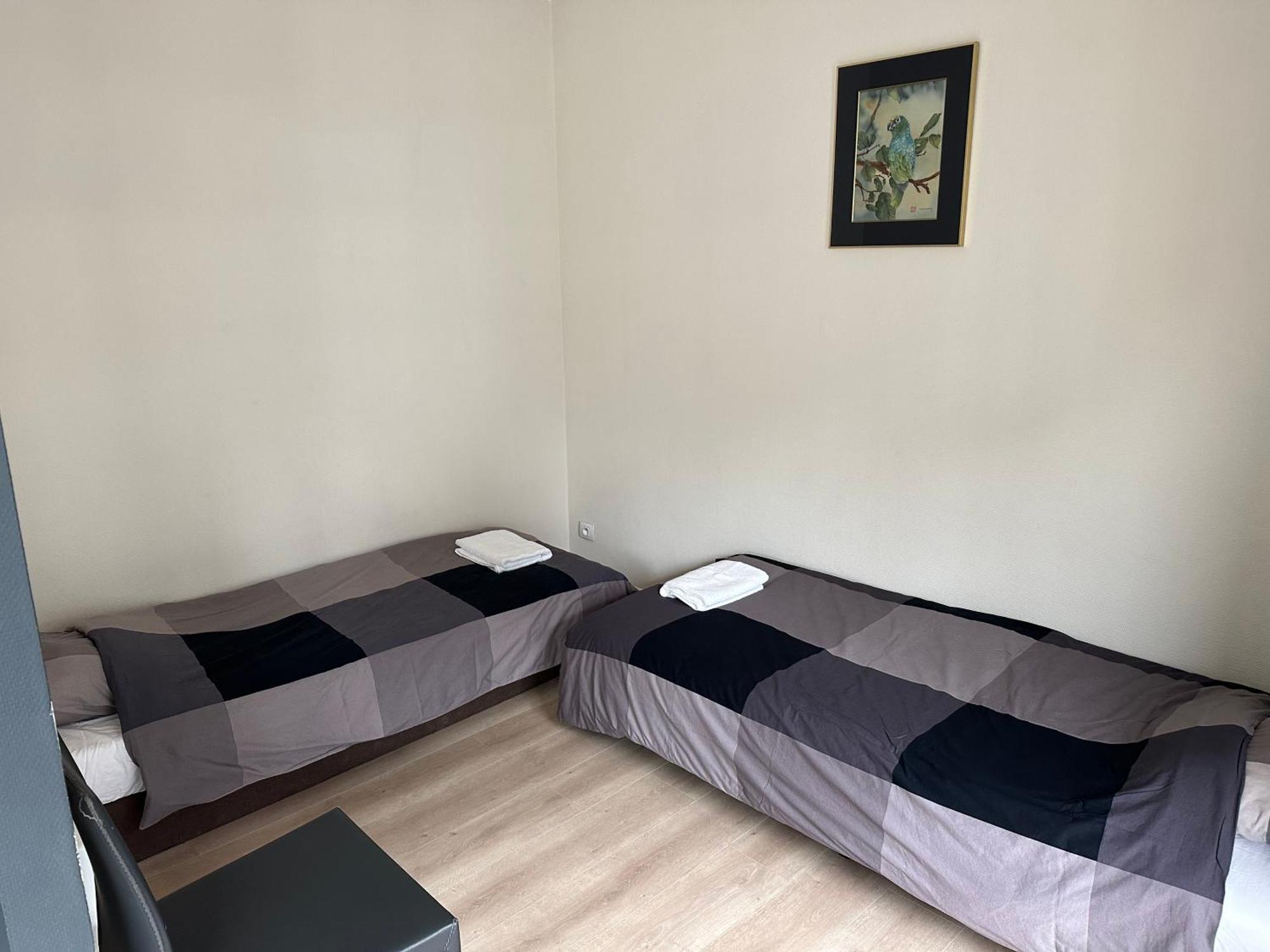 3 Bedroom Apartment In City Center With Balcony View بروكسل المظهر الخارجي الصورة